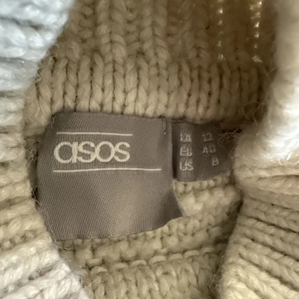 ASOS Sweater Vest Womens Size 8 Cream Knit Turtleneck Preppy Casual Top